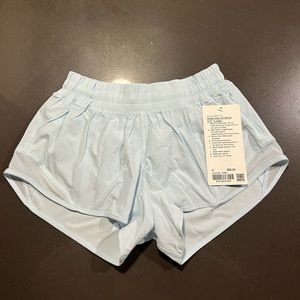 Lululemon hotty hot low rise 2.5” lined